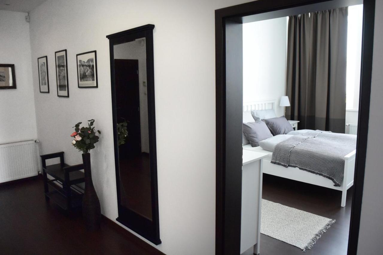 Апартаменти Apartman Dc2 Дечин Екстер'єр фото