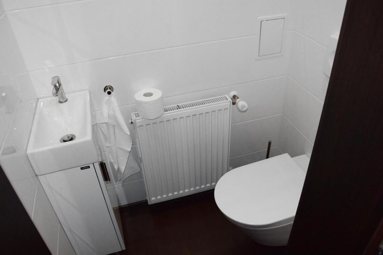 Апартаменти Apartman Dc2 Дечин Екстер'єр фото