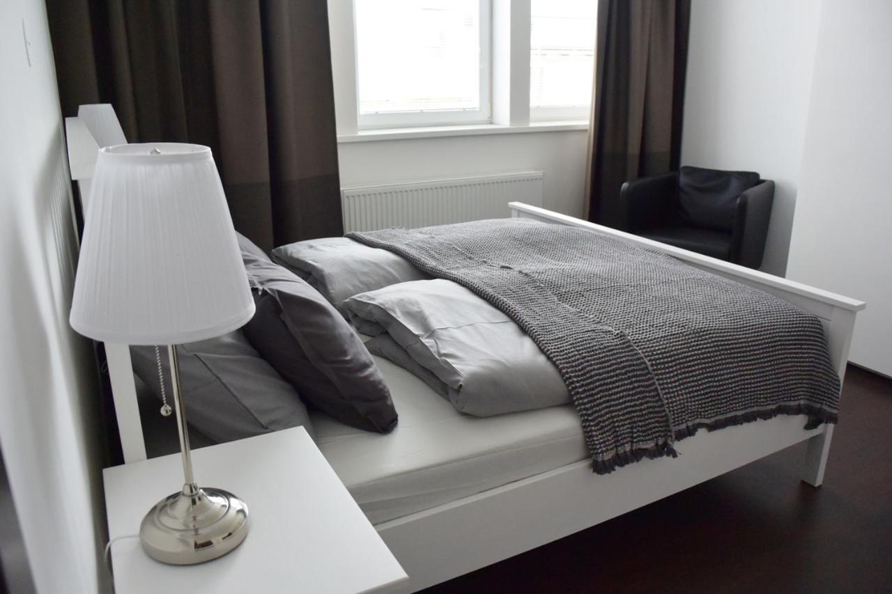 Апартаменти Apartman Dc2 Дечин Екстер'єр фото